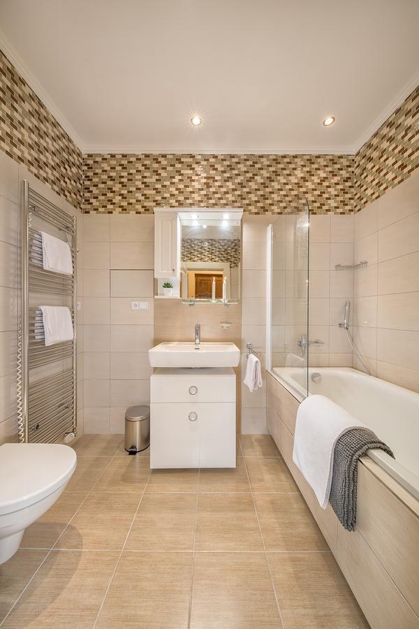 Prague Days - Luxurious Apartments Lesser Town Экстерьер фото